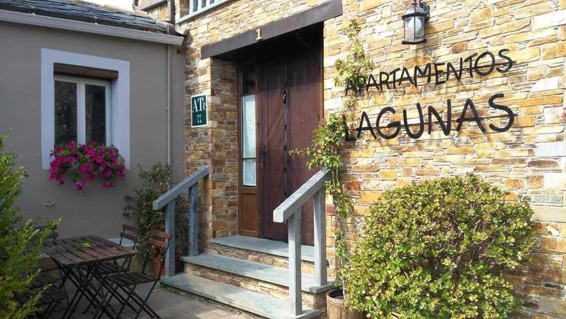 Apartamentos Lagunas Castropol Exteriér fotografie